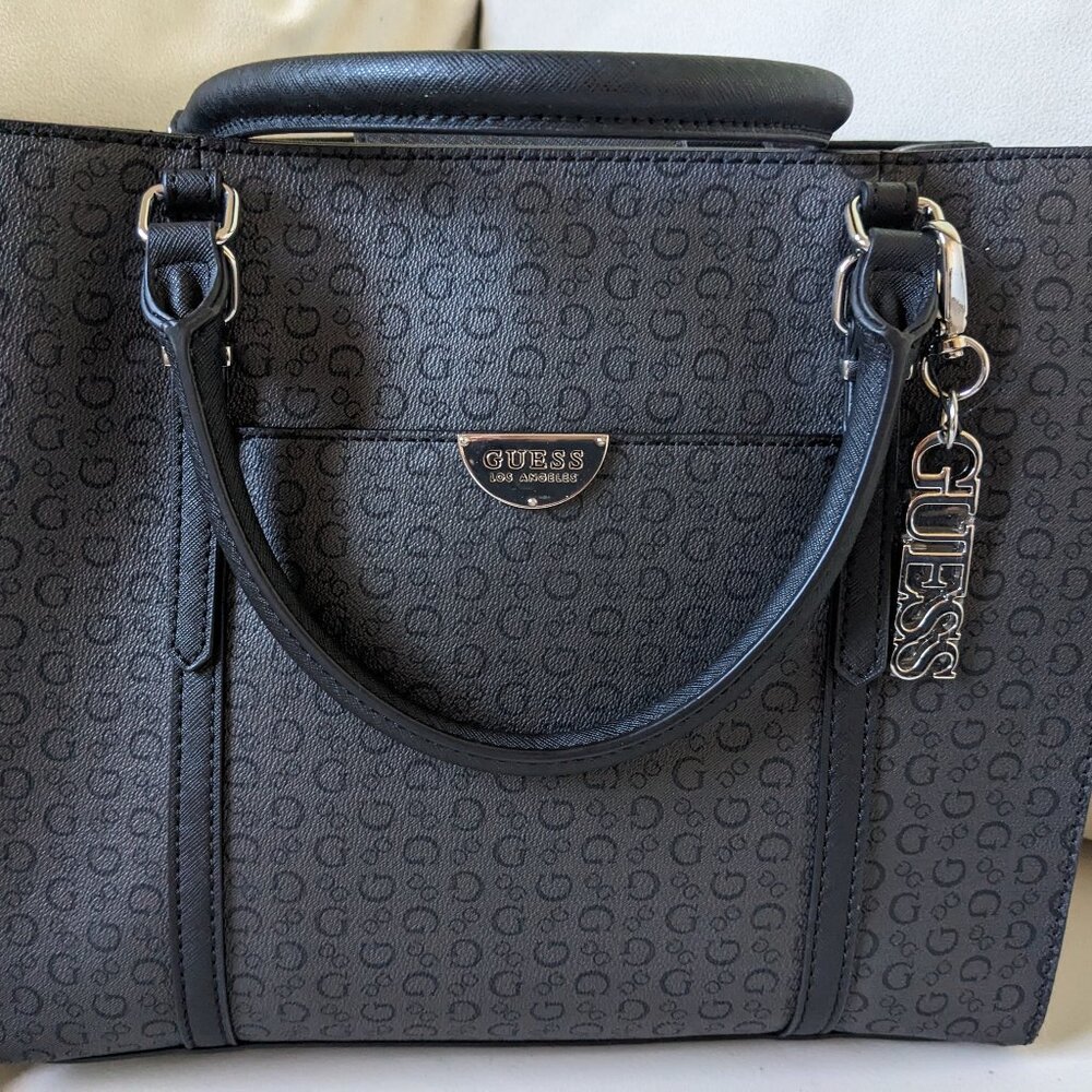 Guess Purse (Balzano)